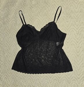 Vanity Fair Black Lace Chemise